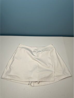 Aéropostale Women's White Skort with Built-in Shorts, Size Medium